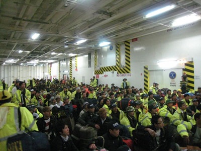 Hỗ trợ thêm cho lao động Việt Nam từ Libya về nước sớm - 1