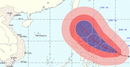 Biển Đông có bão lớn, lốc xoáy đe dọa vùng biển Việt Nam - 1 Biển Đông có bão lớn, lốc xoáy đe dọa vùng biển Việt Nam - 1