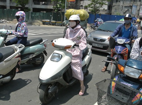 Miền Bắc nắng nóng cục bộ