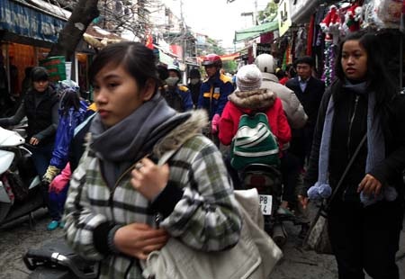 Hà Nội tiếp tục rét đậm, vùng núi có nơi 9 độ C - 1