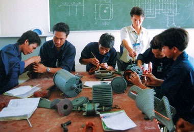 Hàn Quốc giúp Việt Nam nâng cao chất lượng chứng chỉ nghề - 1 Hàn Quốc giúp Việt Nam nâng cao chất lượng chứng chỉ nghề