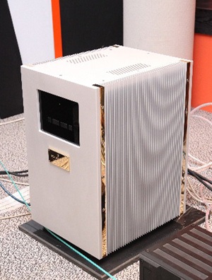 Top 10 sản phẩm, dịch vụ cao cấp Việt Nam 2011 - 11