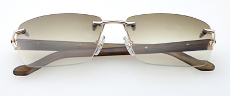 Kính Bentley được làm ra như thế nào?