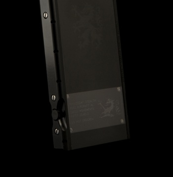 Có thể ví von rằng trong thế giới điện thoại, Mobiado Stealth giống như một