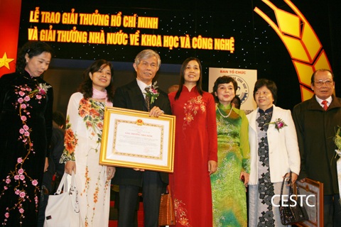 Công trình nghiên cứu đã được trao giải thưởng Nhà nước về Khoa học Công nghệ