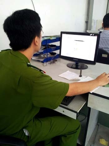 Phát hiện số lượng phần mềm lậu giá trị gần 7 tỷ đồng - 1 Kiểm tra