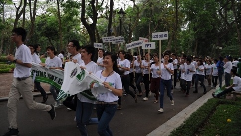 Nhiều hoạt động