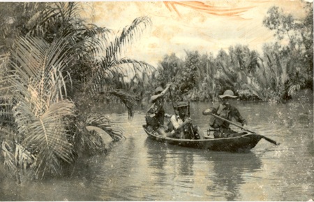 Ban Giao bưu vận và Ban Thông tin liên lạc Trung ương Cục miền Nam nhận danh hiệu anh hùng - 1 Những chiến công của các chiến sĩ giao bưu, thông tin tuy thầm lặng nhưng rất đỗi anh hùng