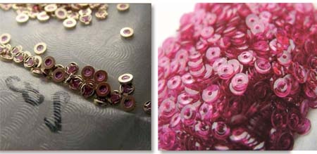 Các chân kính hồng ngọc to nhất thế giới, mỗi chân kính đều được bọc một lớp vàng.