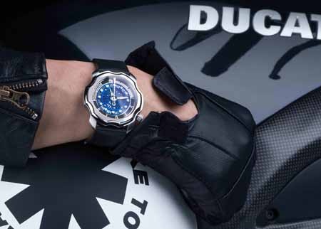 Tản mạn chuyện đàn ông, mô-tô và đồng hồ - 13  Đồng hồ Sarpaneva Korona K0