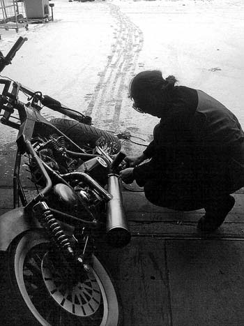 Tản mạn chuyện đàn ông, mô-tô và đồng hồ - 3 Nhân vật hình tượng Che trong bộ
phim ăn khách “The Motorcylce Diaries”