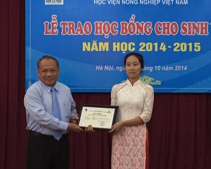 “Hạt ngọc Mùa vàng” - Học bổng của niềm tin - 1 “Hạt ngọc Mùa vàng” - Học bổng của niềm tin