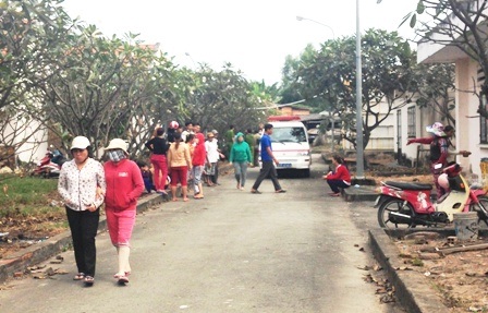 Em trai CSGT treo cổ trong trụ sở Công an