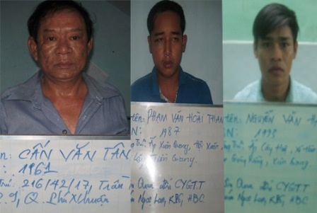 Một số nghi can trong vụ hỗn chiến đang bị CQĐT công an quận Thủ Đức tạm giữ.