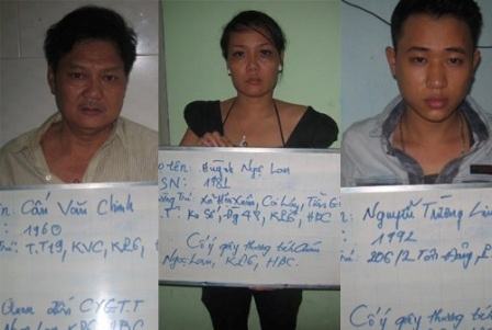 Một số nghi can trong vụ hỗn chiến đang bị CQĐT công an quận Thủ Đức tạm giữ.