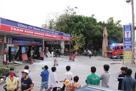 Khu vực xảy ra vụ nổ đang được phong tỏa nghiêm ngặt.