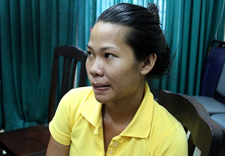 "Đừng để vì vài phân vàng mà mất con nhỏ" - 3 Đối tượng Nguyễn Thị Thu Trâm bị Công an quận 10 bắt giữ.