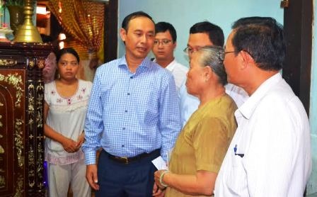 Bộ GTVT truy tặng kỷ niệm chương cho tài xế quên mình cứu hành khách - 1 Bộ GTVT truy tặng kỷ niệm chương cho tài xế quên mình cứu hành khách