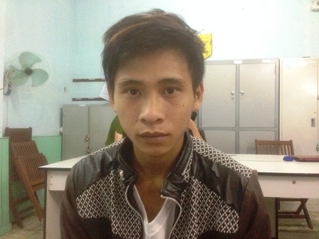 Tên cướp gây thương tích đang khai nhận hành vi tại CQĐT.