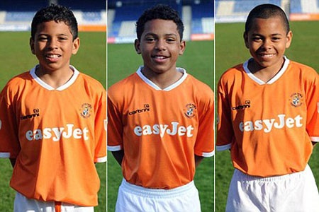 Chelsea “thu nạp”…một lúc 3 anh em - 1