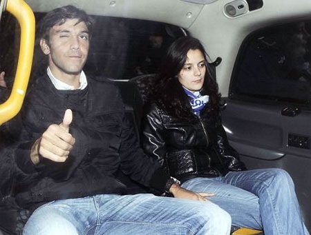 Chân dài Chelsea-MU “tranh tài” trước thềm đại chiến - 8 Chân dài Chelsea-MU “tranh tài” trước thềm đại chiến - 8