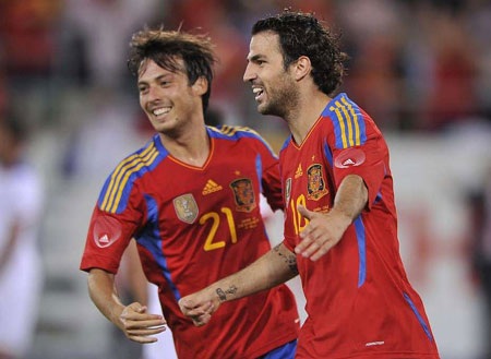 Fabregas: Phía trước là bầu trời - 2 Fabregas: Phía trước là bầu trời - 2
