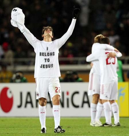 Những thông điệp ăn mừng trên áo ấn tượng như Balotelli - 6 Những thông điệp ăn mừng trên áo ấn tượng như Balotelli - 6