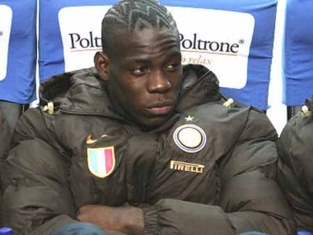 Tuổi thơ ốm yếu và khát khao vươn lên của Balotelli - 3 Tuổi thơ ốm yếu và khát khao vươn lên của Balotelli - 3
