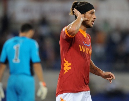 Những “điểm nóng” quyết định trận derby Roma - 1