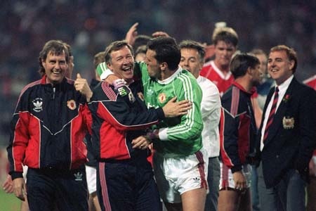 Chùm ảnh: Những khoảnh khắc đáng nhớ nhất của Sir Alex 25 năm qua - 4 Chùm ảnh: Những khoảnh khắc đáng nhớ nhất của Sir Alex 25 năm qua - 4