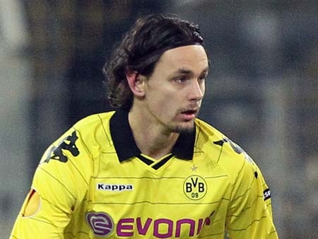 Sir Alex giải quyết “cơn đau đầu” hàng thủ bằng Subotic - 1 Sir Alex giải quyết “cơn đau đầu” hàng thủ bằng Subotic - 1
