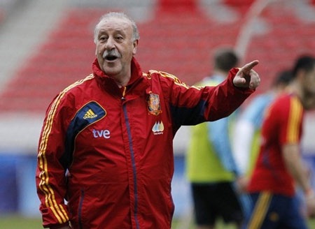 Del Bosque: "Tây Ban Nha không thể ngủ quên trên vinh quang" - 1 Del Bosque: "Tây Ban Nha không thể ngủ quên trên vinh quang" - 1