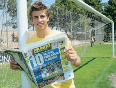 Chùm ảnh: Tuổi thơ của các “ngôi sao” Barcelona - 11