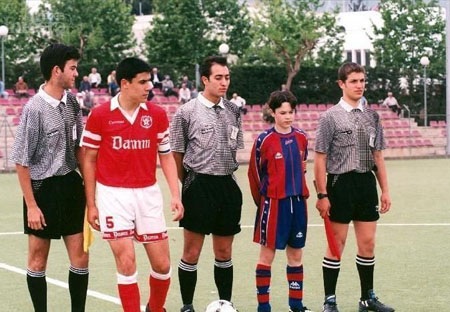 Chùm ảnh: Tuổi thơ của các “ngôi sao” Barcelona - 8