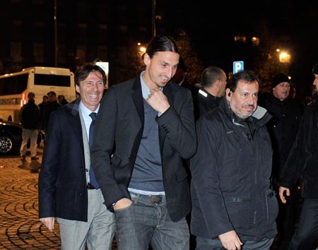 Dàn sao AC Milan đón tiệc Giáng Sinh sớm - 6 Dàn sao AC Milan đón tiệc Giáng Sinh sớm - 6