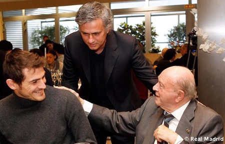 Dàn sao Real Madrid tổ chức tiệc Giáng sinh ấm cúng - 6 Dàn sao Real Madrid tổ chức tiệc Giáng sinh ấm cúng - 6