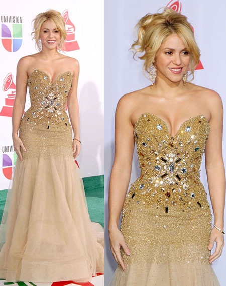 Những bộ trang phục đẹp nhất của WAGs năm 2011 - 6