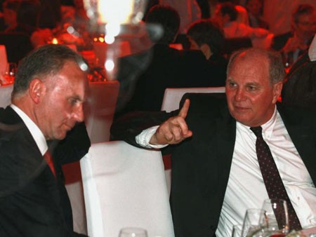 Buổi tiệc ăn mừng buồn thảm của Bayern Munich