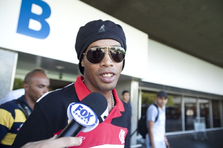 Ronaldinho bất ngờ bị tuyển Olympic Brazil bỏ rơi