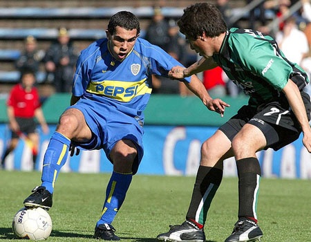 Carlos Tevez: Kẻ nổi loạn và nỗi niềm hướng về cố hương - 1 “Vùng đất chết” Fuerte Apache không thể dìm chết tài năng của Tevez