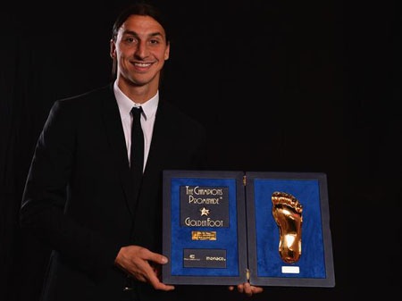 Ibrahimovic bất ngờ giành giải Bàn chân vàng | Báo Dân trí