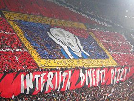 AC Milan - Inter Milan: Bản hùng ca bất diệt - 1 Trận derby Milan vẫn có sức hút đặc biệt với nhiều khán giả