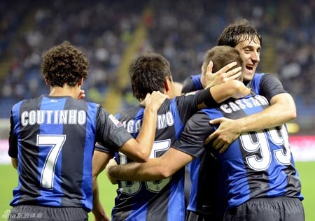 Inter phá dớp toàn thua trên sân nhà ở Serie A - 3 Vị trí thứ 3 là thành quả cho những nỗ lực của thày trò Andrea Stramaccioni