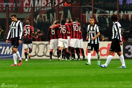 AC Milan đánh bại Juventus nhờ sai lầm của trọng tài - 3 Juventus đã phải hứng chịu thất bại thứ hai trong mùa giải này