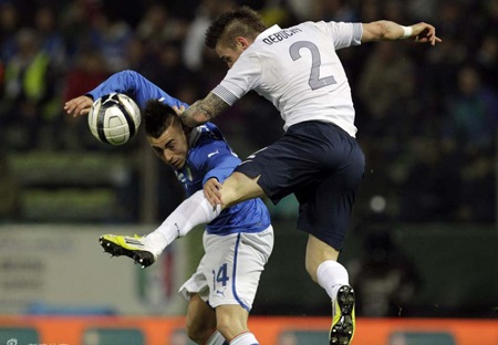 Pháp ngược dòng hạ gục Italia ngay trên đất khách - 1 ĐT Pháp đã xuất sắc đánh bại ĐT Italia ngay trên sân khách