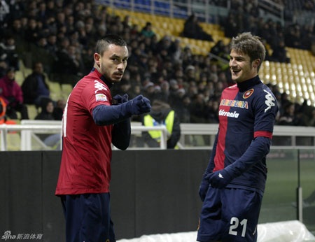 Hạ gục Cagliari, Juventus khép lại năm 2012 đầy mỹ mãn - 2 Mặc dù đã để đối phương vượt lên dẫn trước…