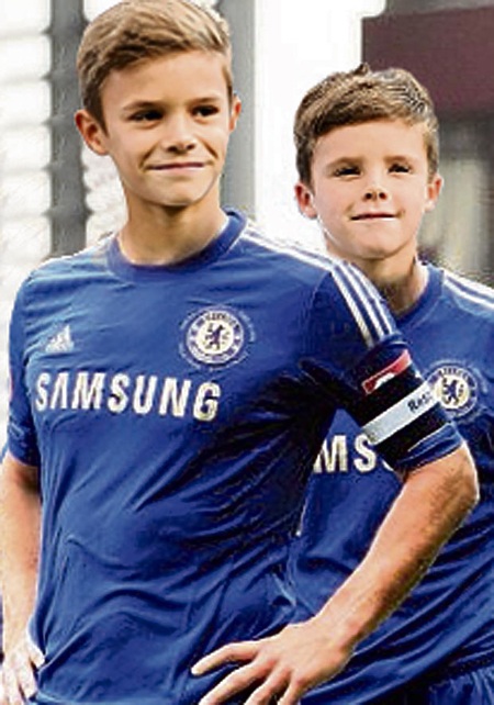 Cả ba “quý tử” nhà Beckham đều tập tại lò Chelsea - 1 Ba quý tử nhà Beckham đều tập luyện ở Chelsea