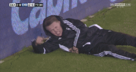 Phẫn nộ trước pha hành hung cậu bé nhặt bóng của Eden Hazard - 3 H.Long