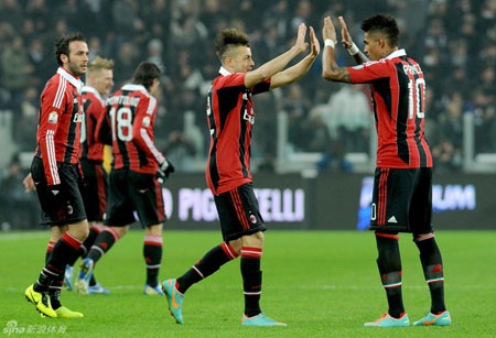 Mặc dù sớm để đối thủ vượt lên