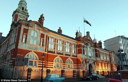 Khách sạn xa hoa bậc nhất xứ Wales của nhà Morgan